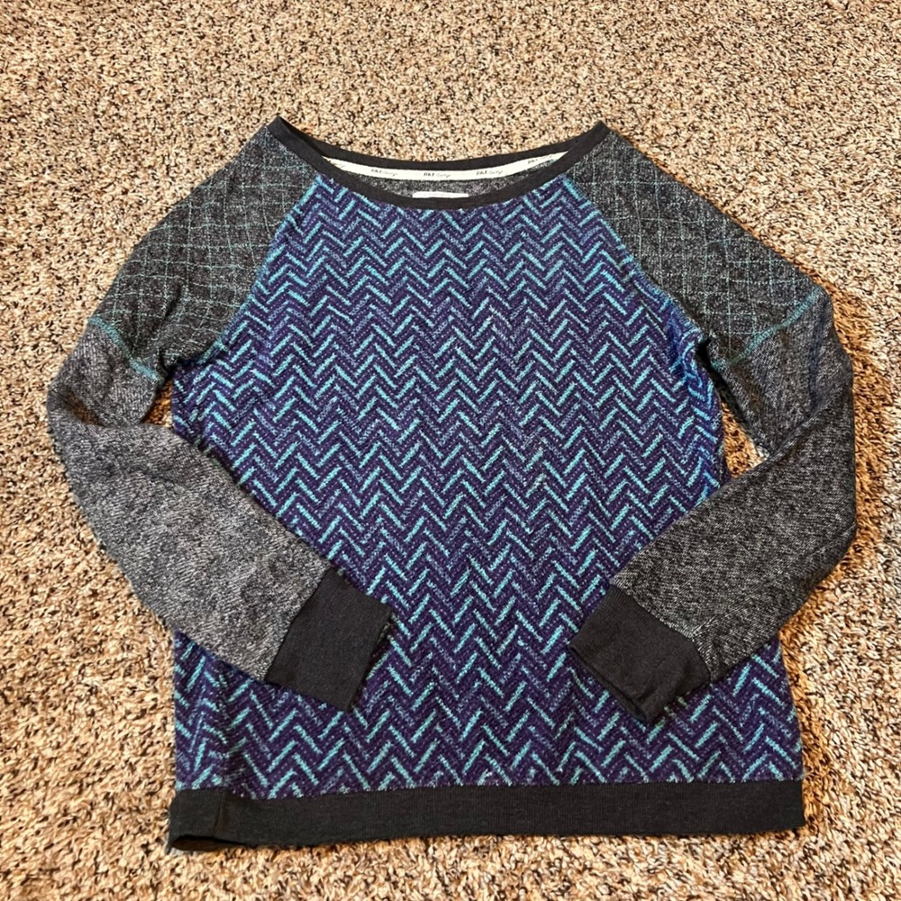 BKE Lounge Womens Gray Blue Purple Chevron Knit Long Sleeve‎ Pullover Top